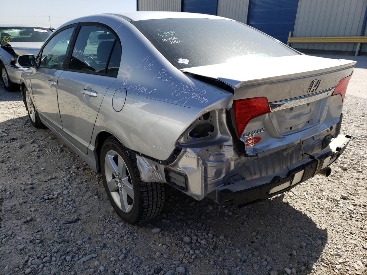 Photo 3 from auction – 2011 HONDA CIVIC LX-S with VIN 19XFA1F63BE020522