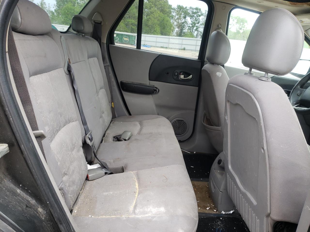 Photo 6 from auction – 2004 SATURN VUE with VIN 5GZCZ23D44S872364