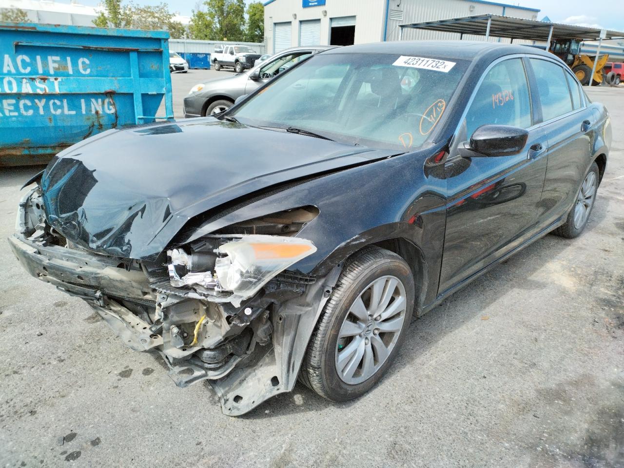 Photo 2 from auction – 2011 HONDA ACCORD EXL with VIN 1HGCP2F88BA026832