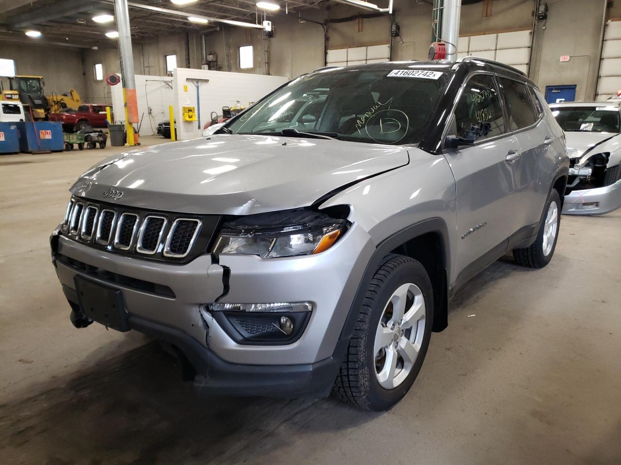 Photo 2 from auction – 2019 JEEP COMPASS LA with VIN 3C4NJDBBXKT602063