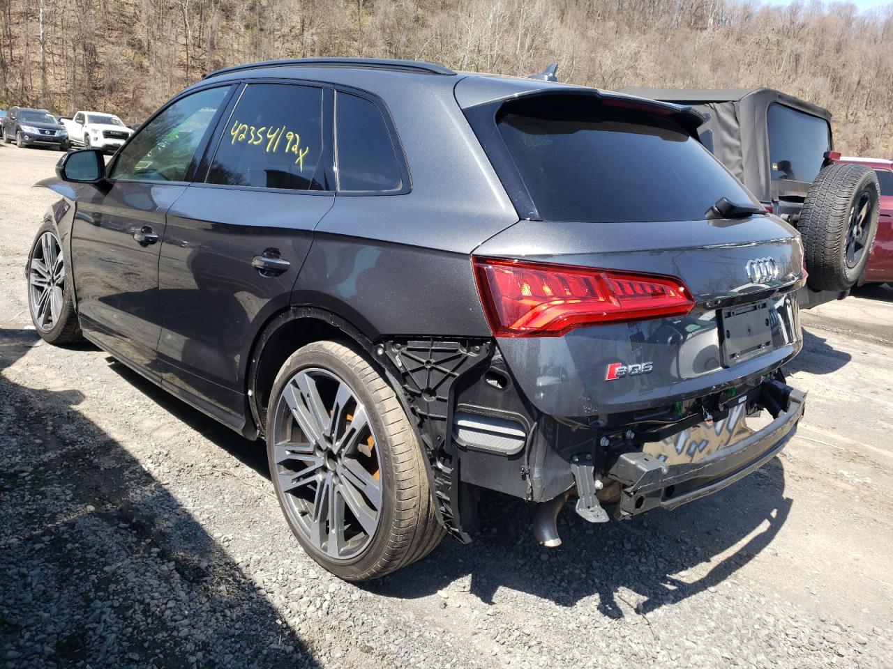 Photo 3 from auction – 2020 AUDI SQ5 PREMIU with VIN WA1B4AFY1L2016646