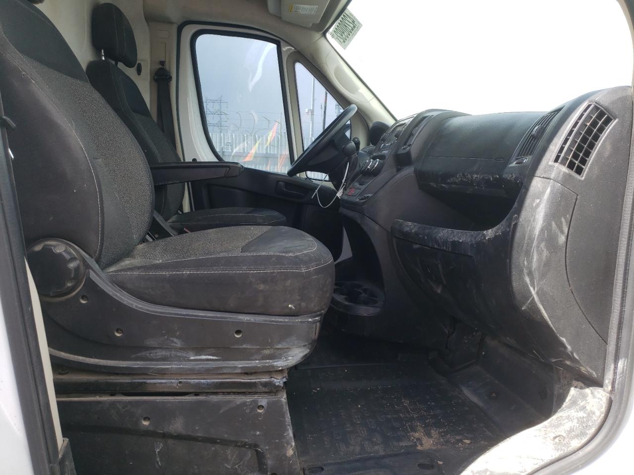 Photo 5 from auction – 2018 RAM PROMASTER with VIN 3C6TRVDG4JE133612