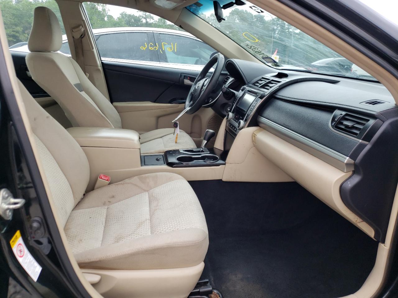 Photo 5 from auction – 2014 TOYOTA CAMRY L with VIN 4T4BF1FK9ER424400