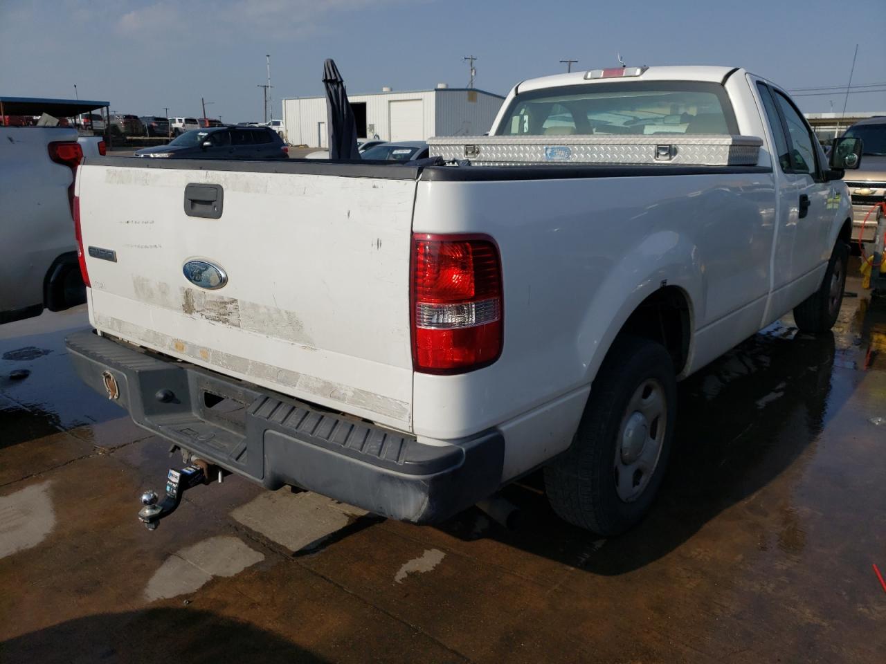 Photo 4 from auction – 2007 FORD F150 with VIN 1FTRF12W07NA86601