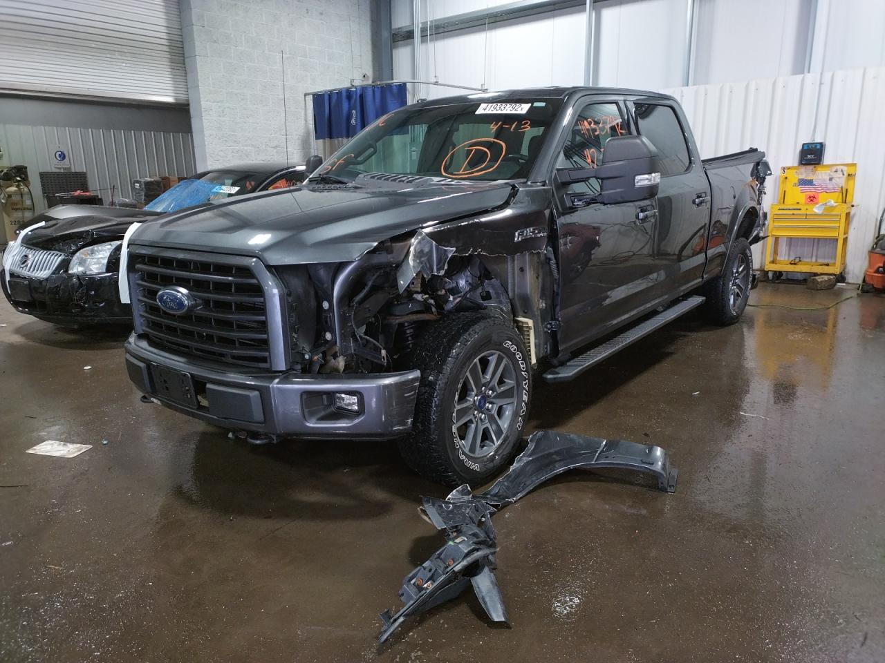 Photo 2 from auction – 2016 FORD F150 SUPER with VIN 1FTFW1EF9GFD44543