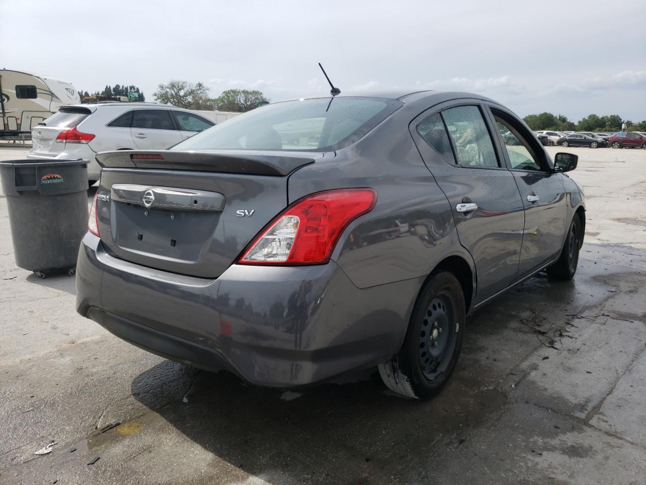 Photo 4 from auction – 2019 NISSAN VERSA S with VIN 3N1CN7AP8KL831175