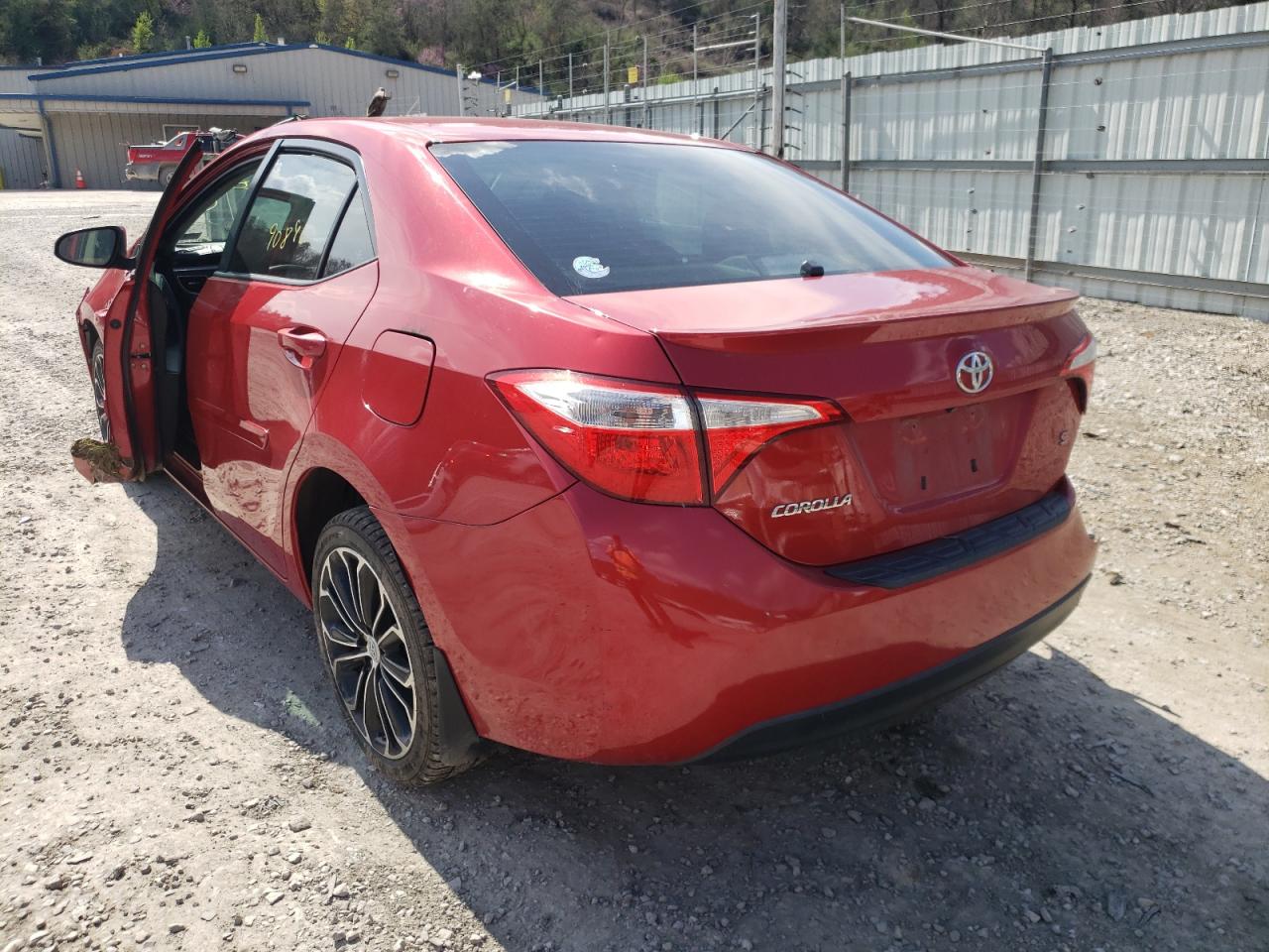 Photo 3 from auction – 2014 TOYOTA COROLLA L with VIN 2T1BURHE4EC126036
