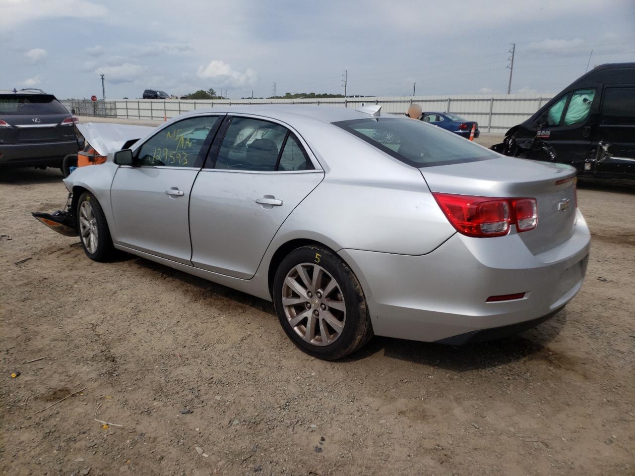 Photo 3 from auction – 2015 CHEVROLET MALIBU with VIN 1G11D5SL3FF205131