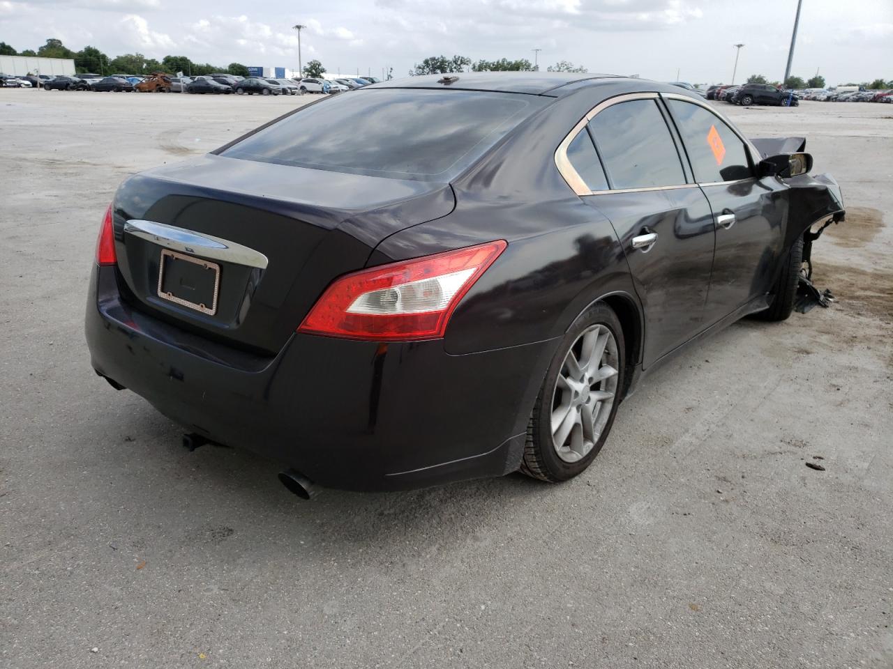 Photo 4 from auction – 2010 NISSAN MAXIMA S with VIN 1N4AA5AP0AC811359