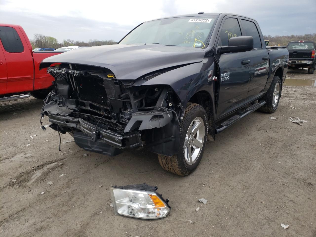 Photo 2 from auction – 2017 RAM 1500 ST with VIN 3C6RR7KT6HG689540