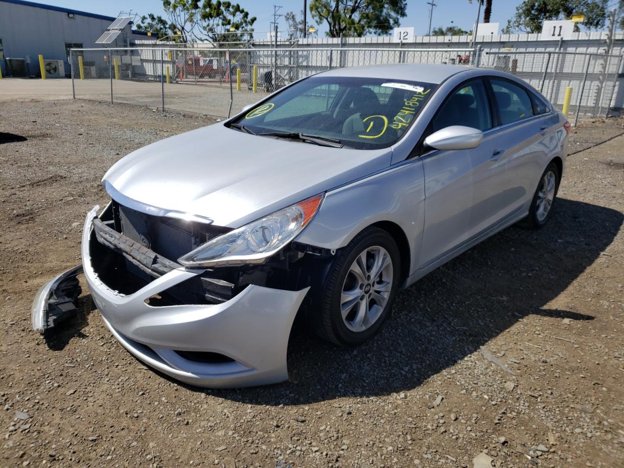 Photo 2 from auction – 2011 HYUNDAI SONATA GLS with VIN 5NPEB4AC5BH051807