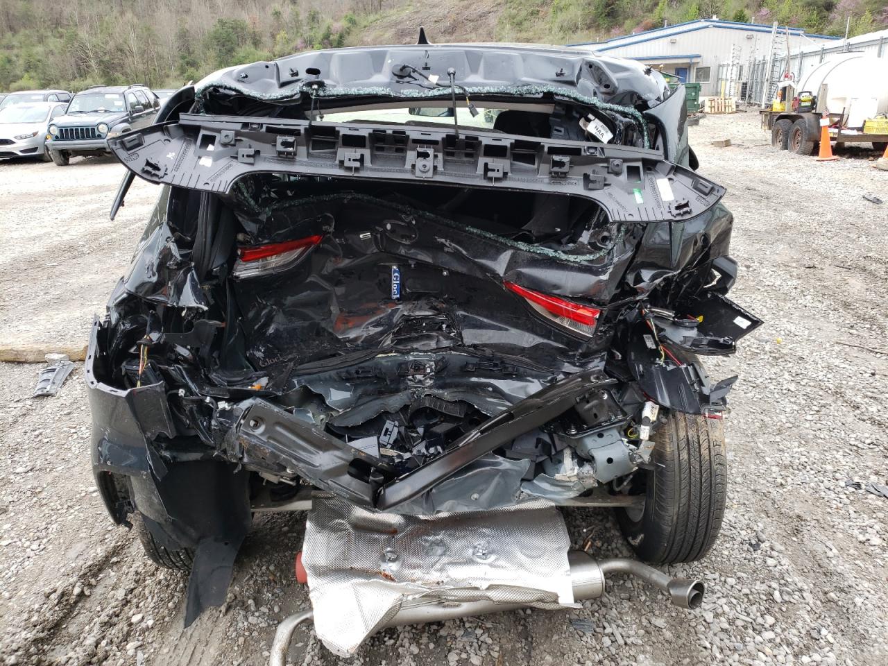 Photo 9 from auction – 2022 FORD ESCAPE S with VIN 1FMCU9F67NUA30044