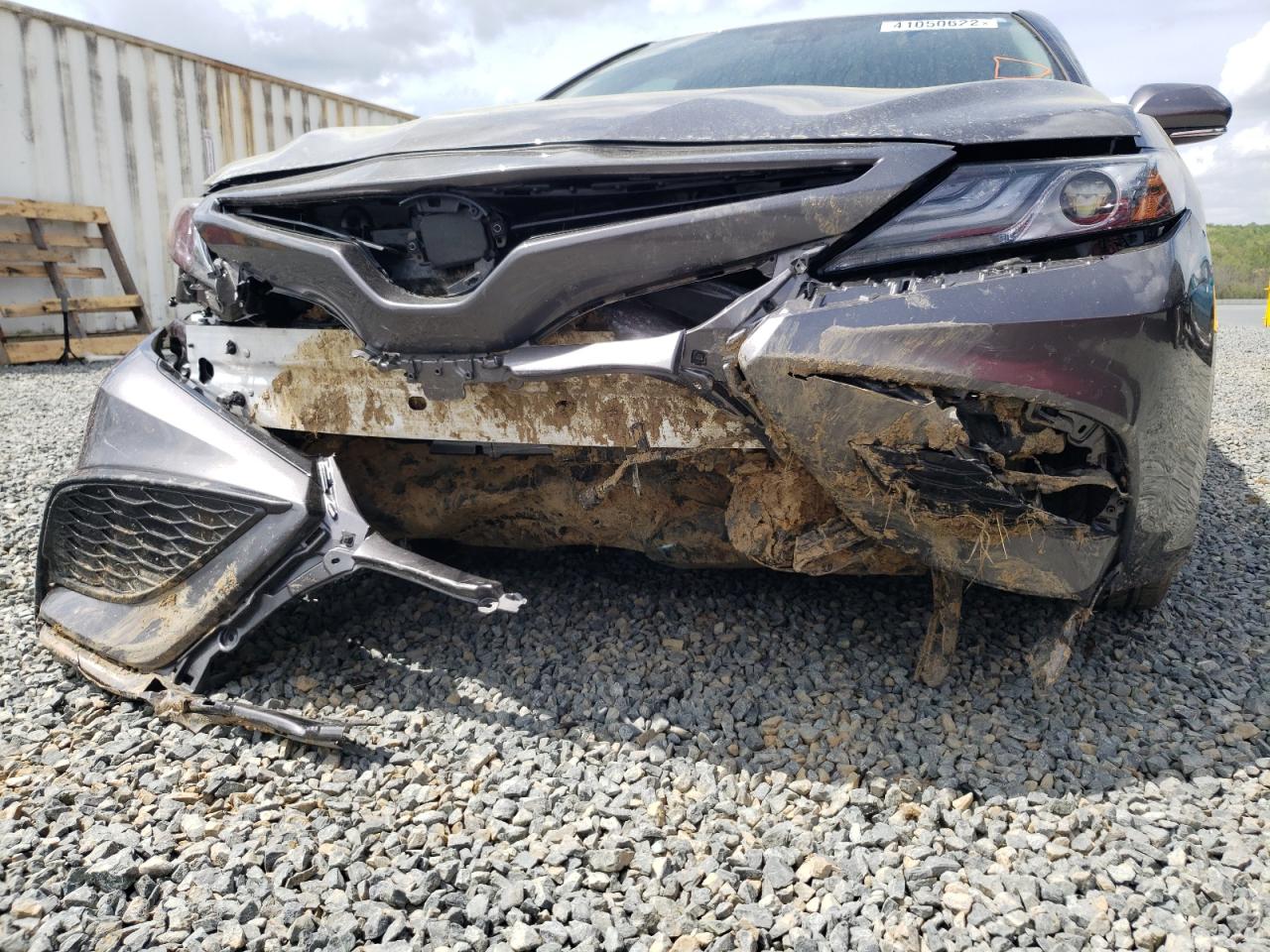 Photo 9 from auction – 2022 TOYOTA CAMRY XSE with VIN 4T1K31AK3NU577235