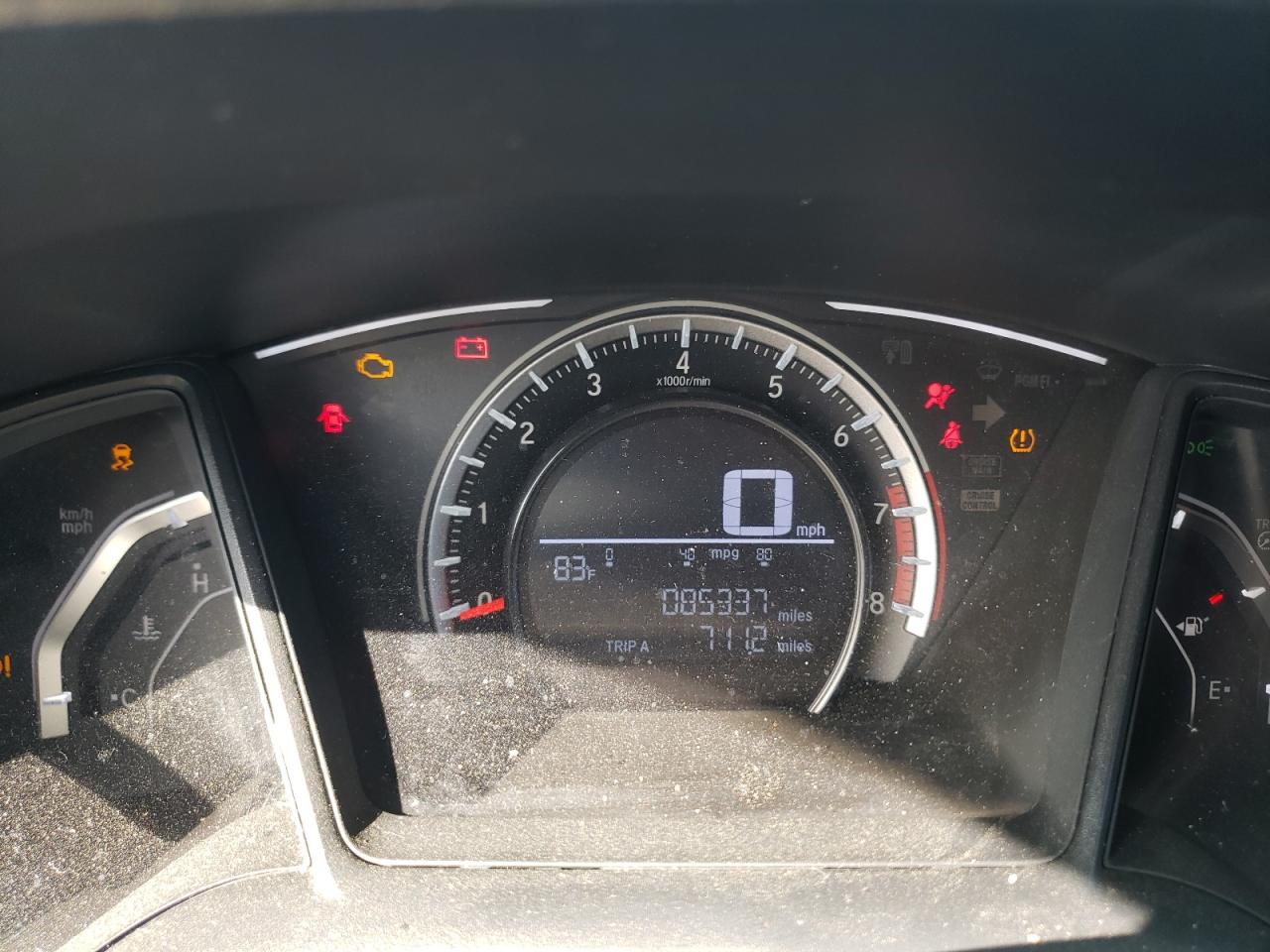 Photo 8 from auction – 2017 HONDA CIVIC LX with VIN 19XFC2F51HE034175