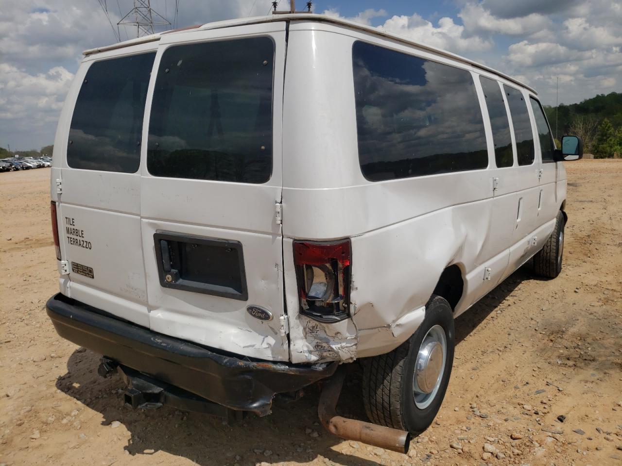 Photo 4 from auction – 2004 FORD ECONOLINE with VIN 1FBNE31P54HB24958