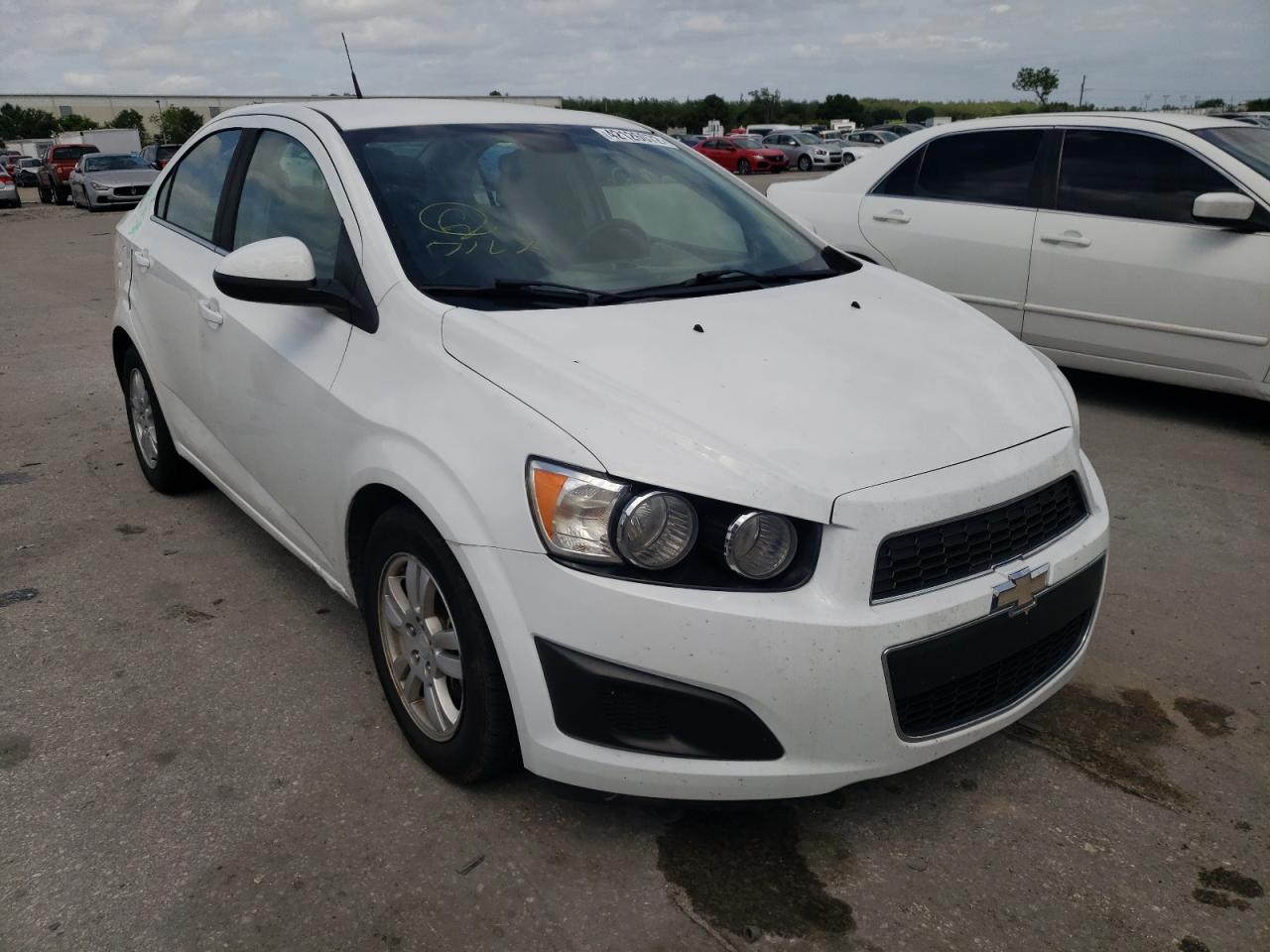 CHEVROLET SONIC LT 2013 with VIN 1G1JC5SH5D4116880 - Photo from auction