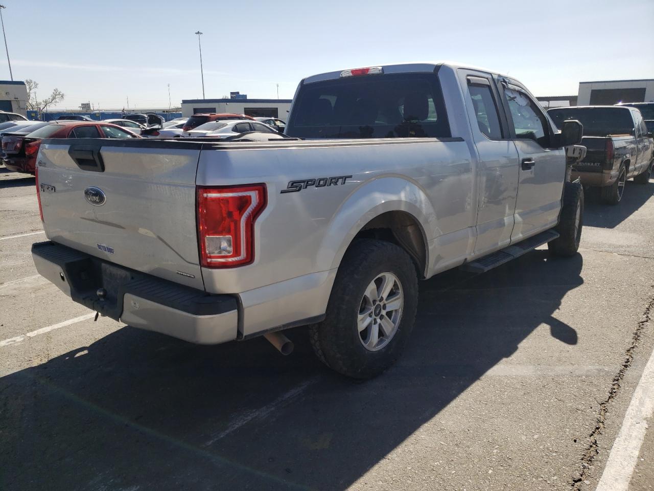 Photo 4 from auction – 2015 FORD F150 SUPER with VIN 1FTEX1C81FKD19302