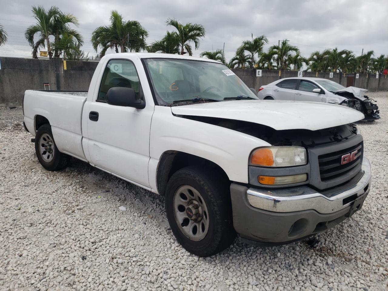 GMC SIERRA 2006 with VIN 1GTEC14V56E190656 - Photo from auction