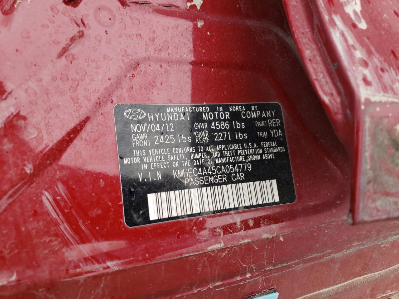 Photo 10 from auction – 2012 HYUNDAI SONATA HYB with VIN KMHEC4A45CA054779