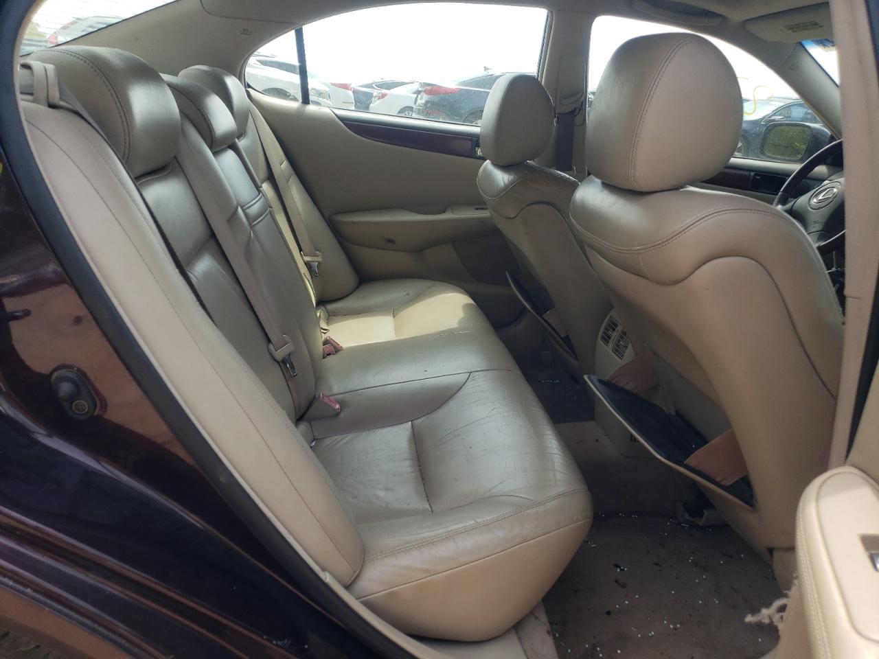 Photo 6 from auction – 2003 LEXUS ES 300 with VIN JTHBF30G430140769