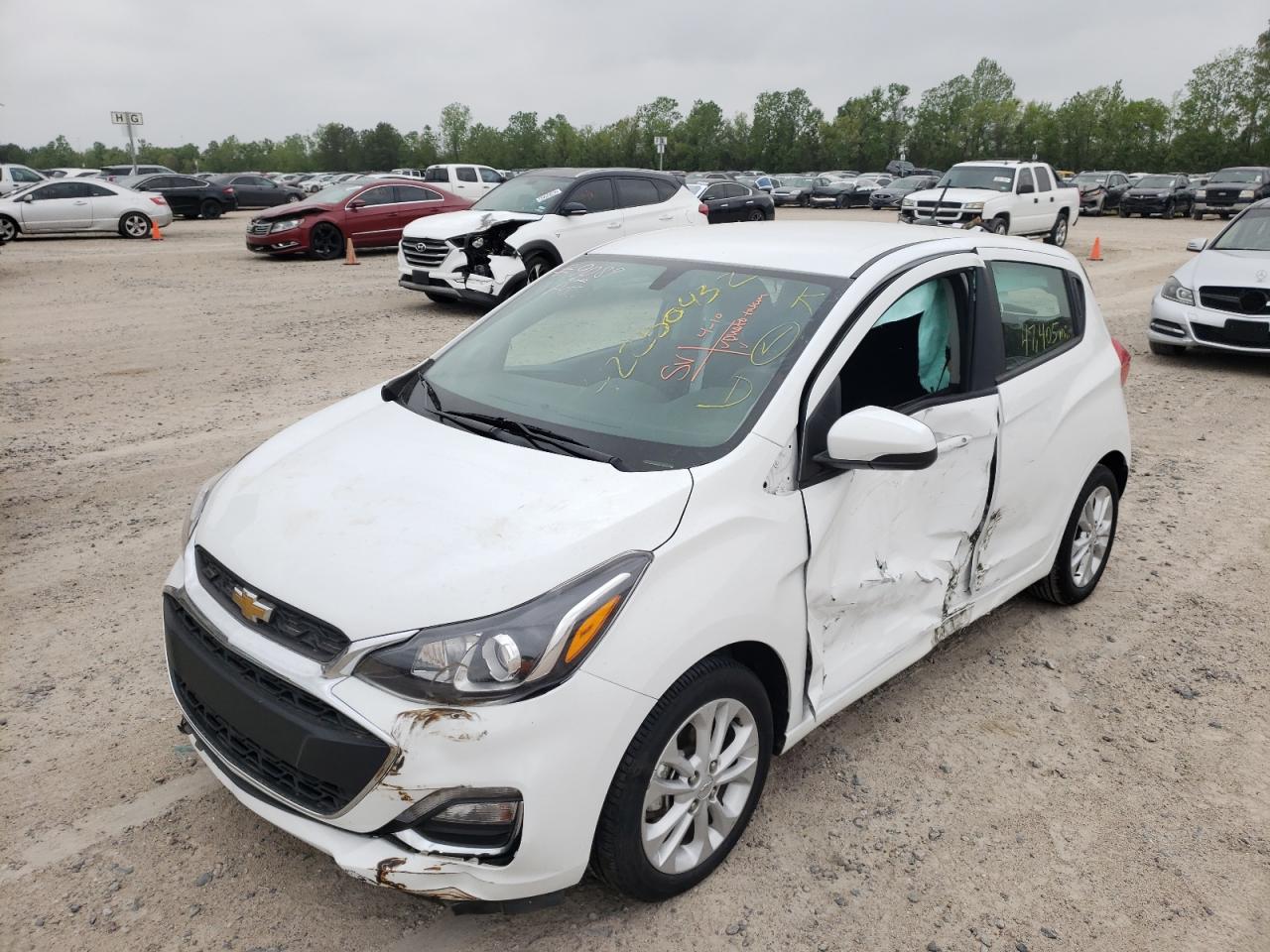 Photo 2 from auction – 2020 CHEVROLET SPARK 1LT with VIN KL8CD6SA1LC446051