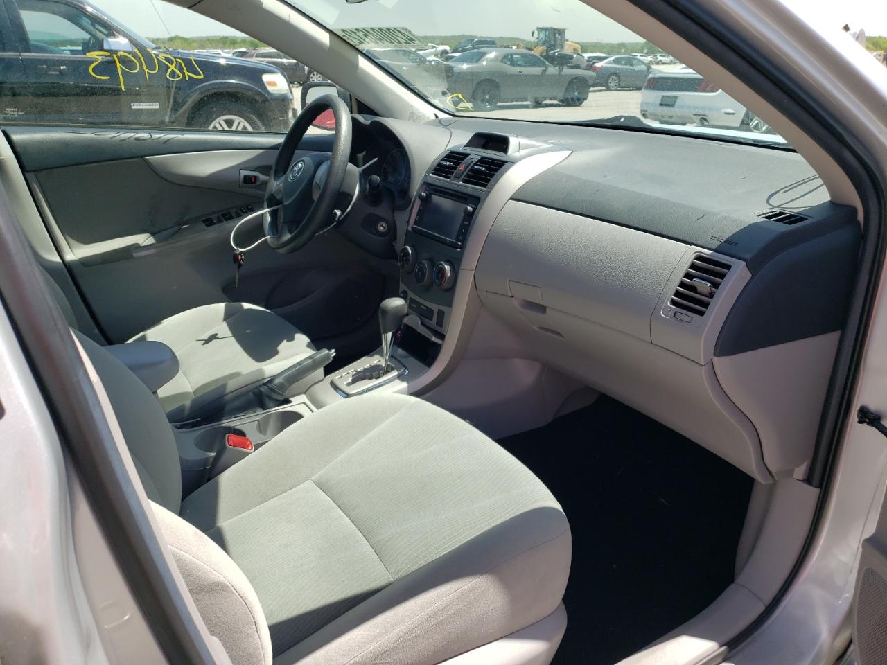 Photo 5 from auction – 2013 TOYOTA COROLLA BA with VIN 2T1BU4EE6DC102620