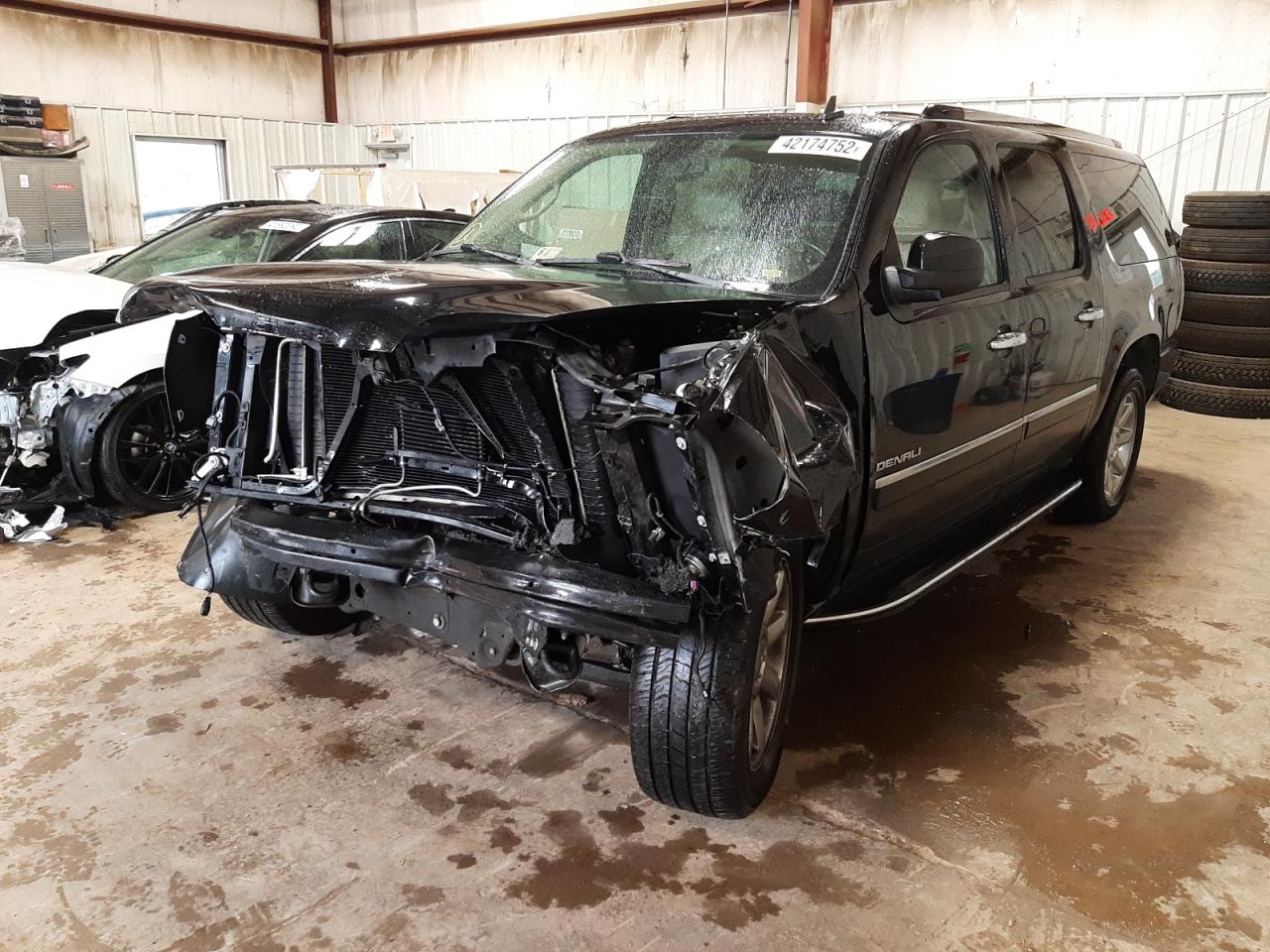 Photo 2 from auction – 2010 GMC YUKON XL D with VIN 1GKUKMEF0AR287941