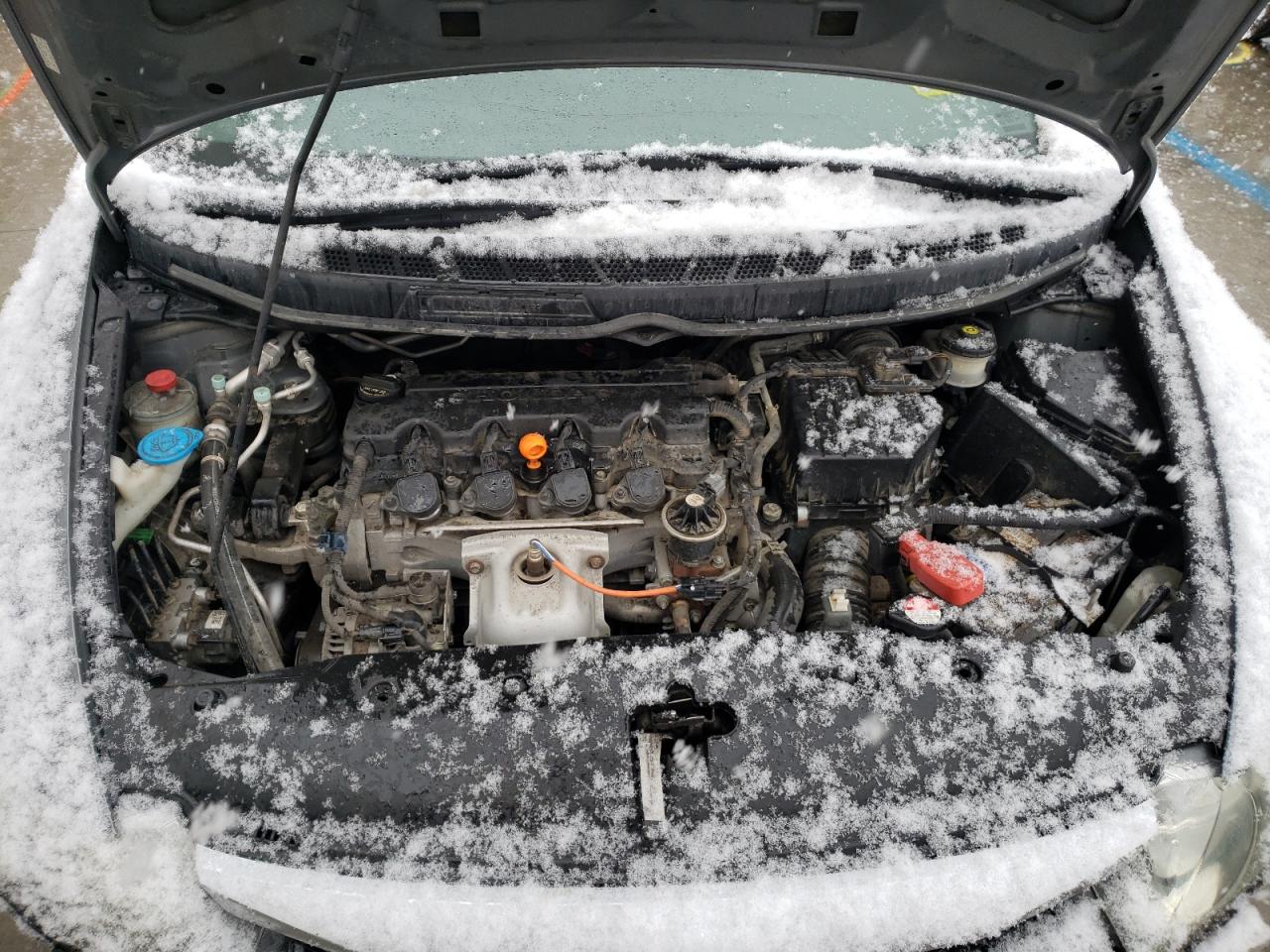 Photo 7 from auction – 2010 HONDA CIVIC LX with VIN 2HGFA1F52AH304669