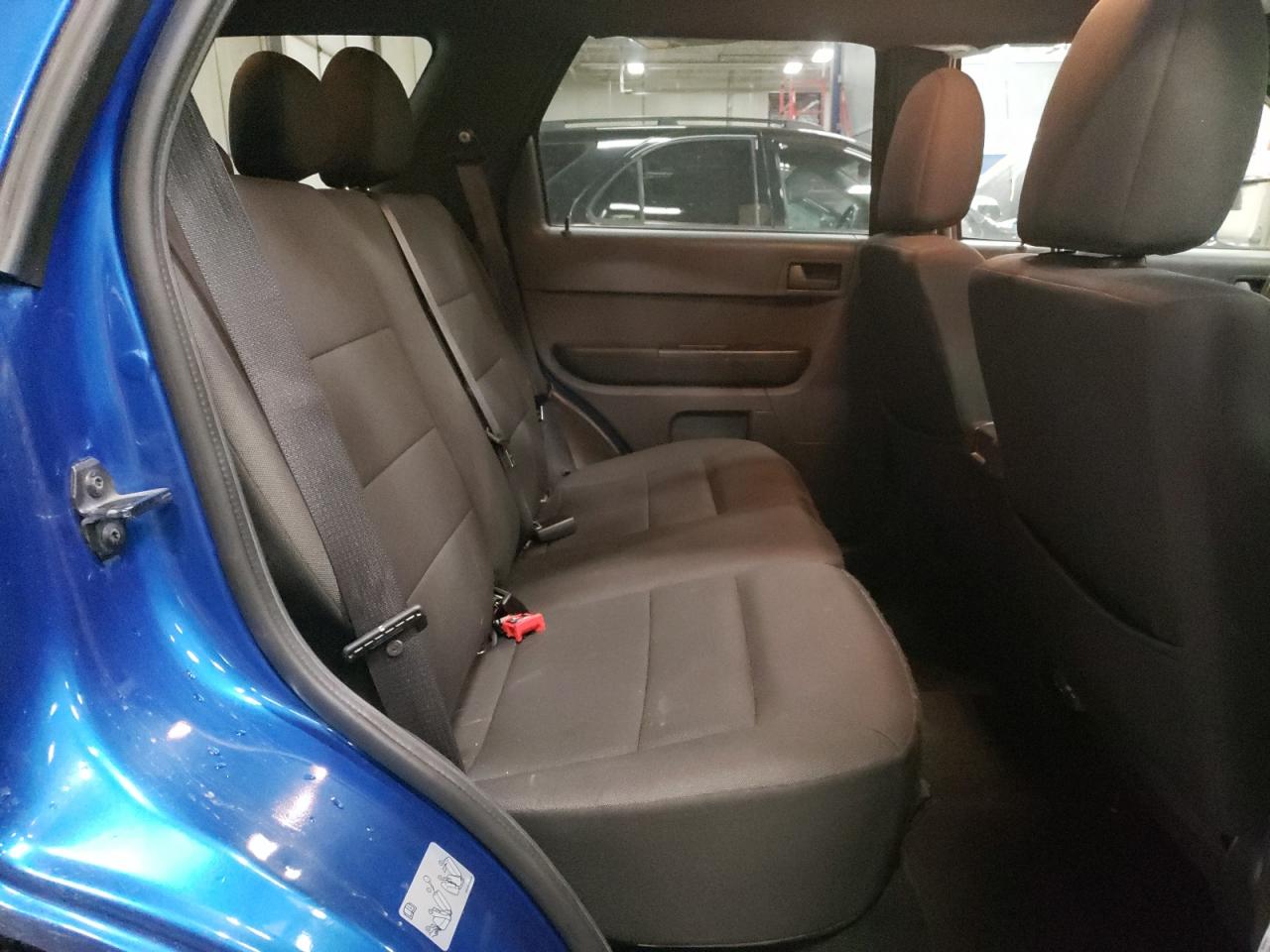 Photo 6 from auction – 2012 FORD ESCAPE XLT with VIN 1FMCU9DG2CKB05429