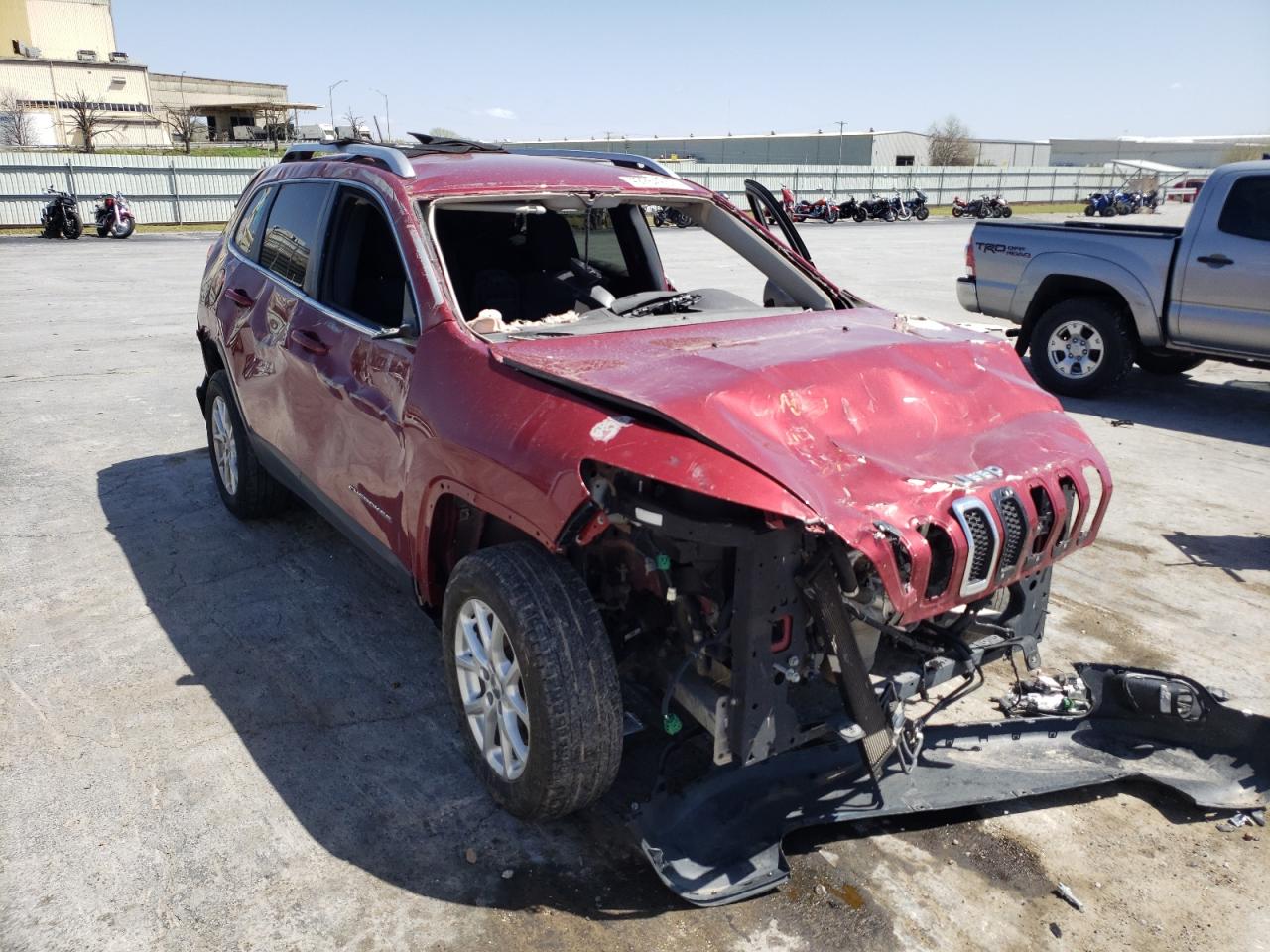 JEEP CHEROKEE L 2015 with VIN 1C4PJMCSXFW538193 - Photo from auction