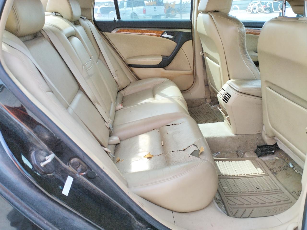Photo 6 from auction – 2004 ACURA TL with VIN 19UUA66294A062167