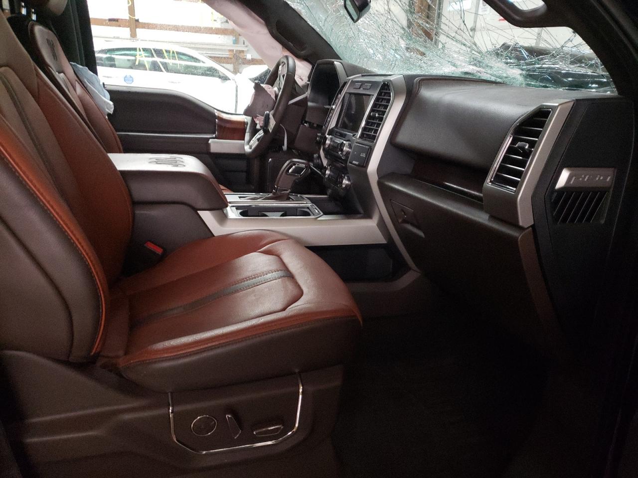 Photo 5 from auction – 2018 FORD F150 SUPER with VIN 1FTEW1EG6JFA90365