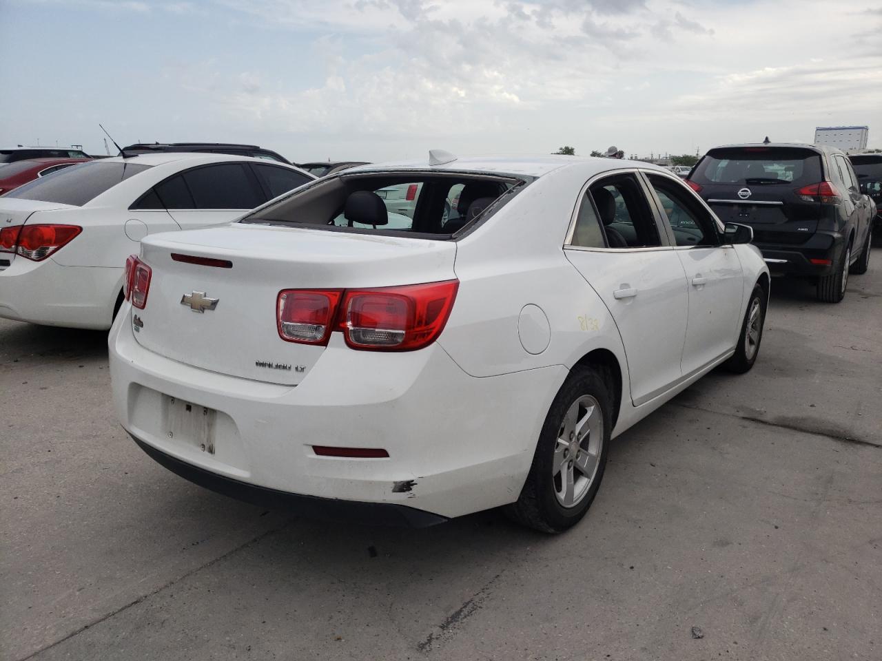 Photo 4 from auction – 2016 CHEVROLET MALIBU with VIN 1G11C5SA9GF146086