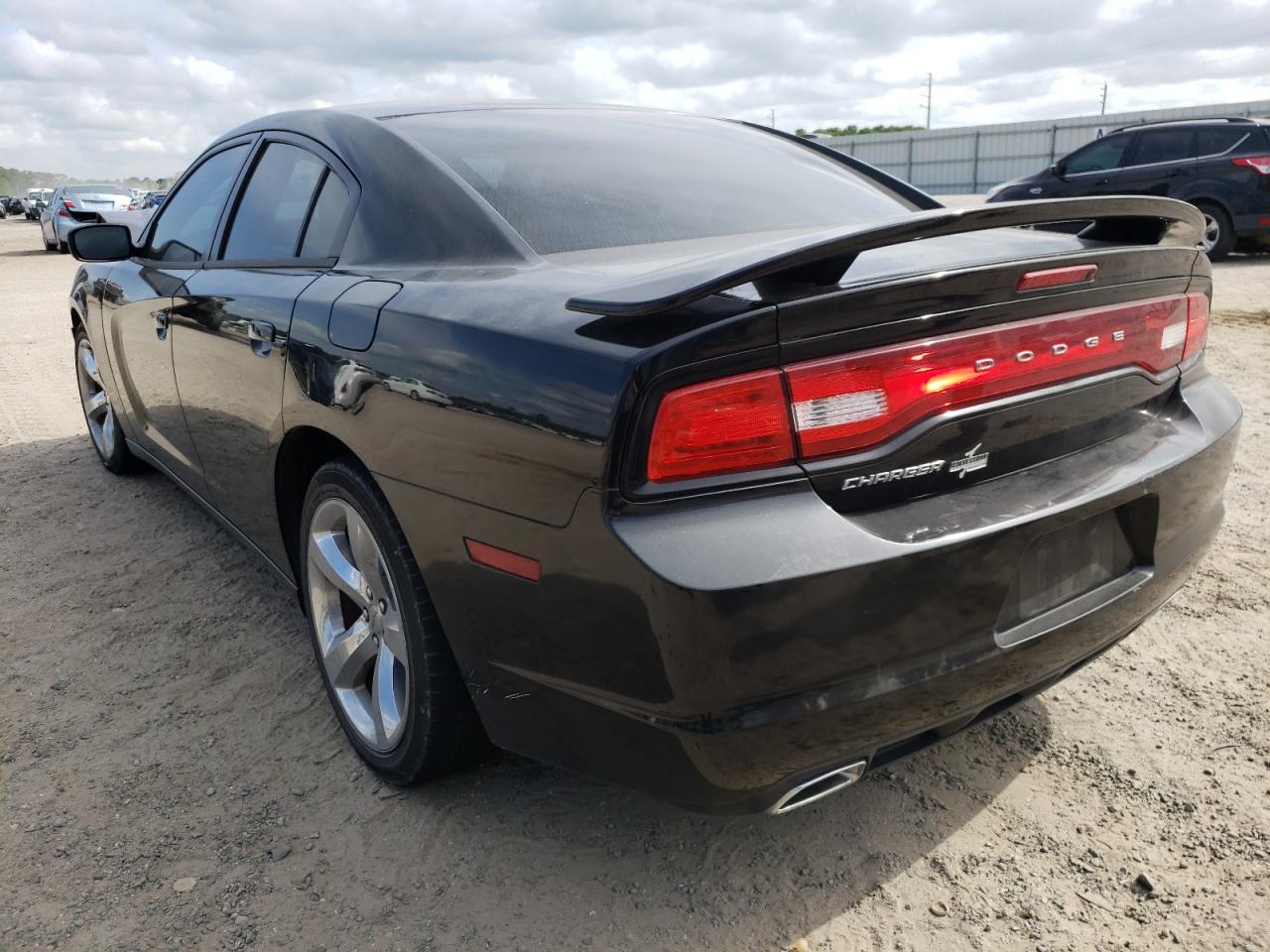 Photo 3 from auction – 2013 DODGE CHARGER SE with VIN 2C3CDXBG8DH656005