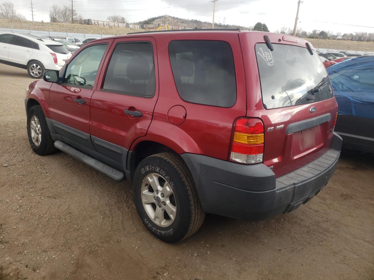 Photo 3 from auction – 2007 FORD ESCAPE XLT with VIN 1FMCU03197KA90149