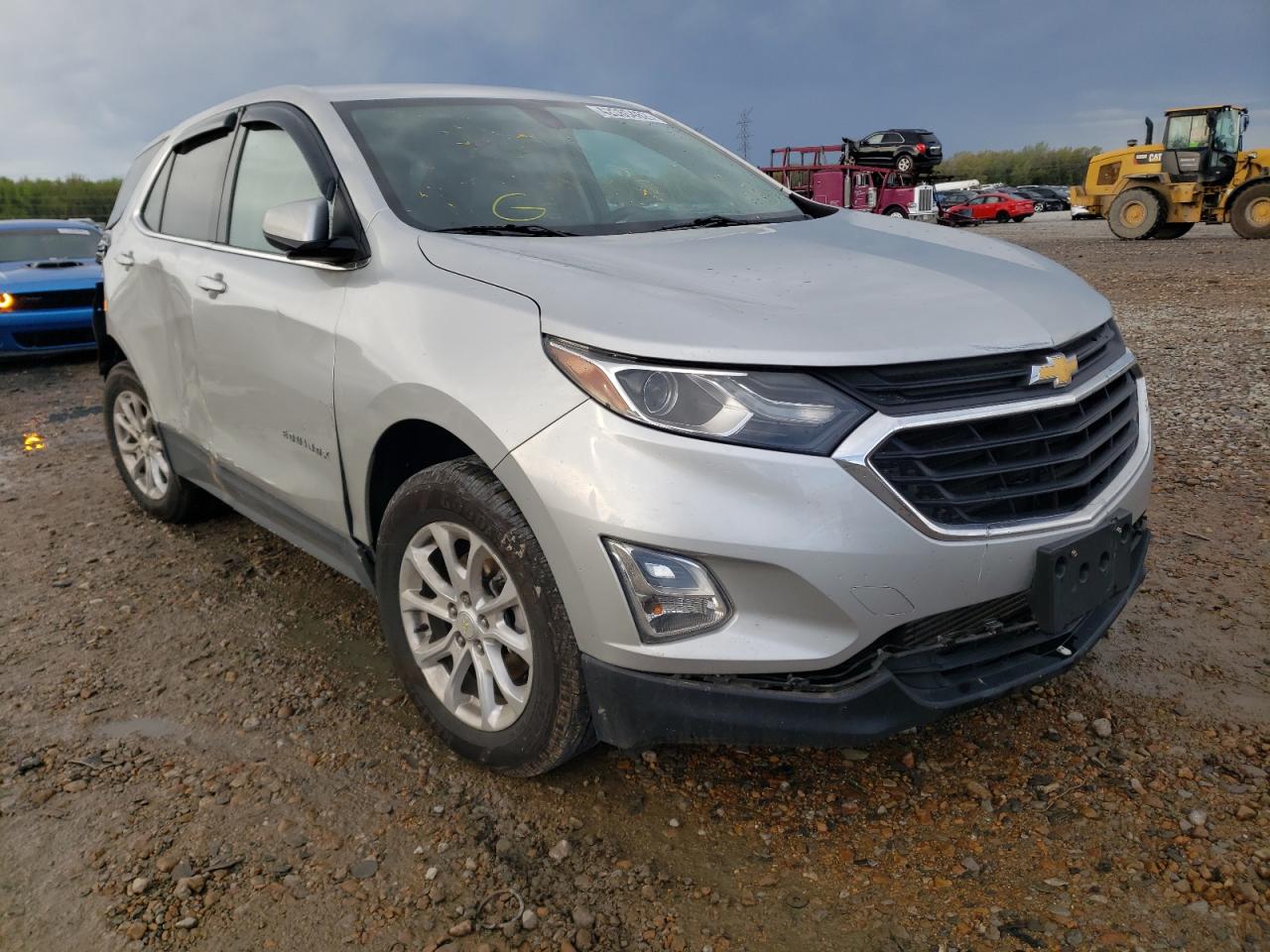CHEVROLET EQUINOX LT 2018 with VIN 3GNAXJEV4JS502098 - Photo from auction