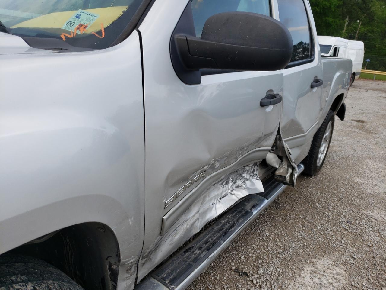 Photo 10 from auction – 2010 GMC SIERRA C15 with VIN 3GTRCVE05AG172560