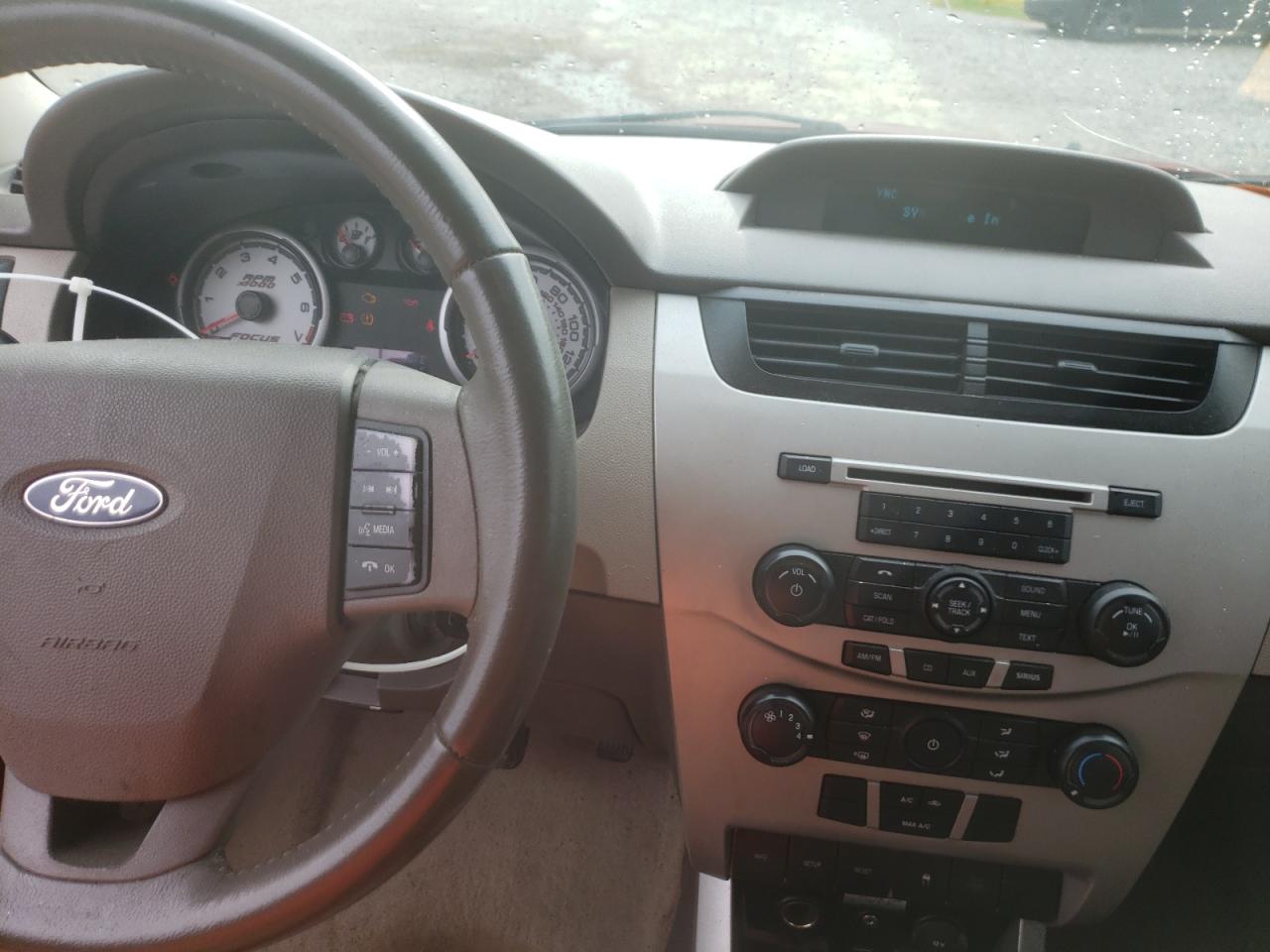 Photo 9 from auction – 2010 FORD FOCUS SE with VIN 1FAHP3FN5AW290873