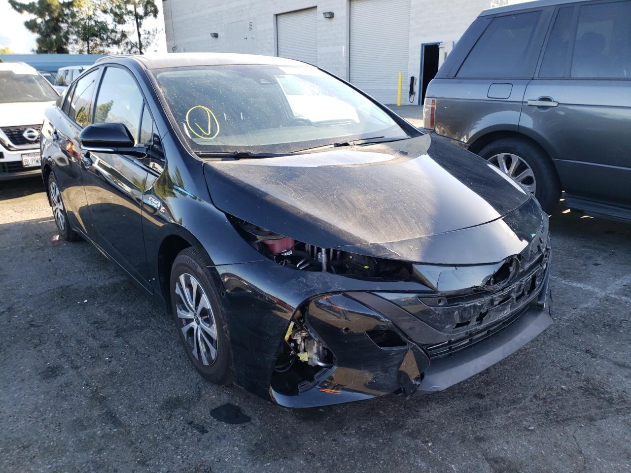 TOYOTA PRIUS PRIM 2020 with VIN JTDKARFP6L3160613 - Photo from auction