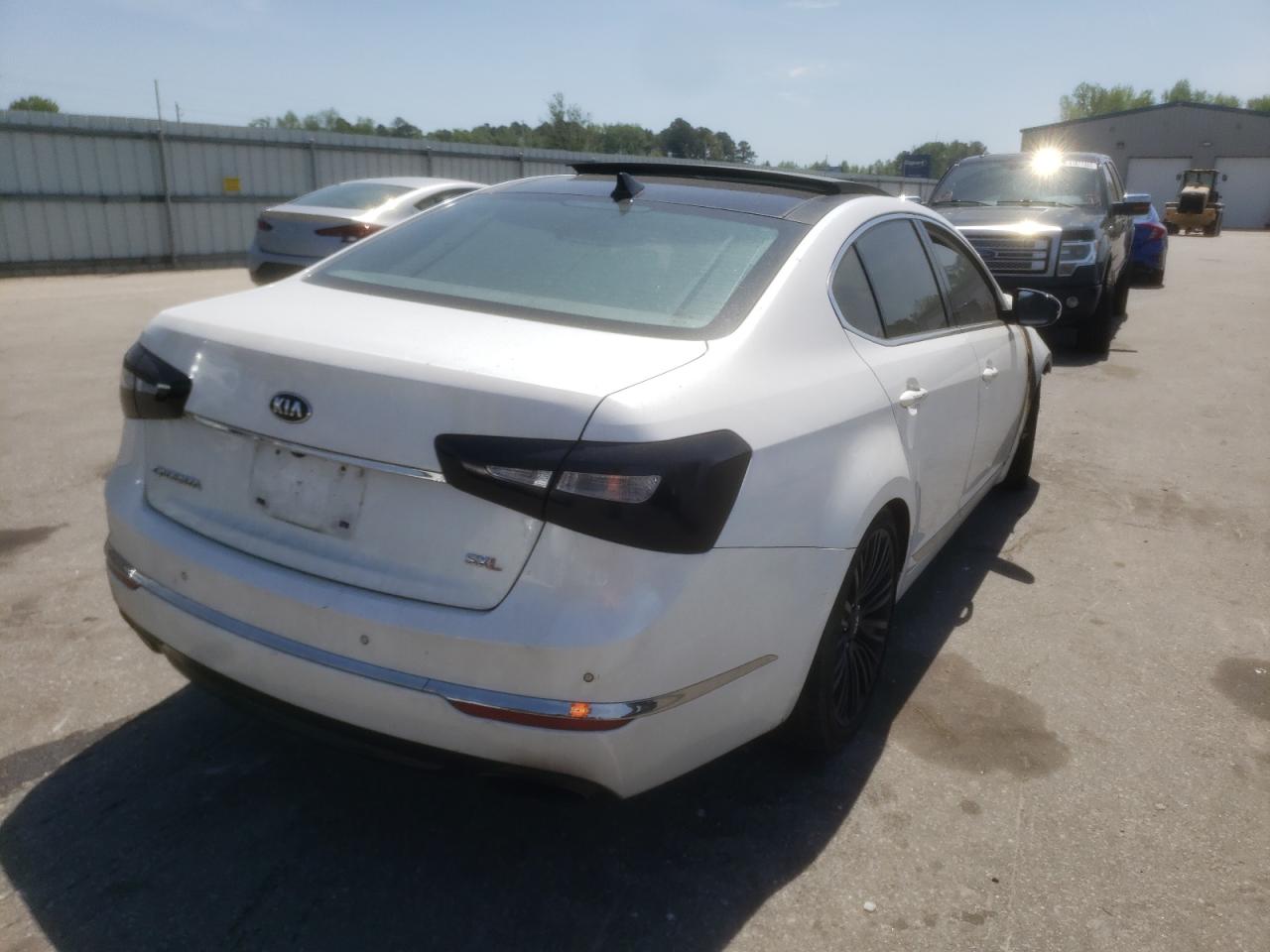 Photo 4 from auction – 2014 KIA CADENZA PR with VIN KNALN4D79E5164237
