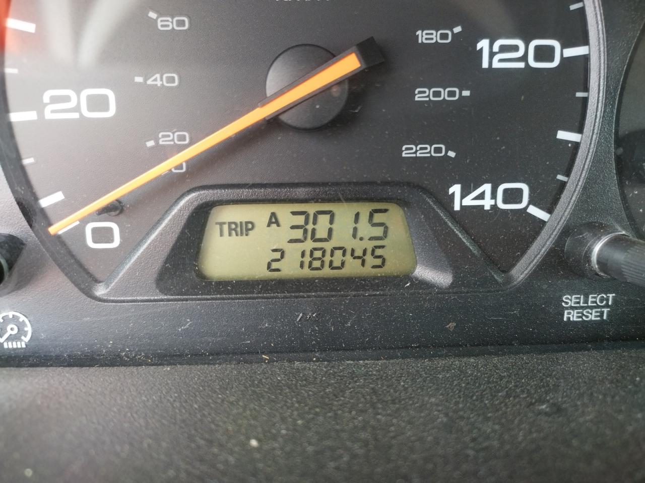 Photo 8 from auction – 2002 HONDA ODYSSEY EX with VIN 2HKRL18962H510110