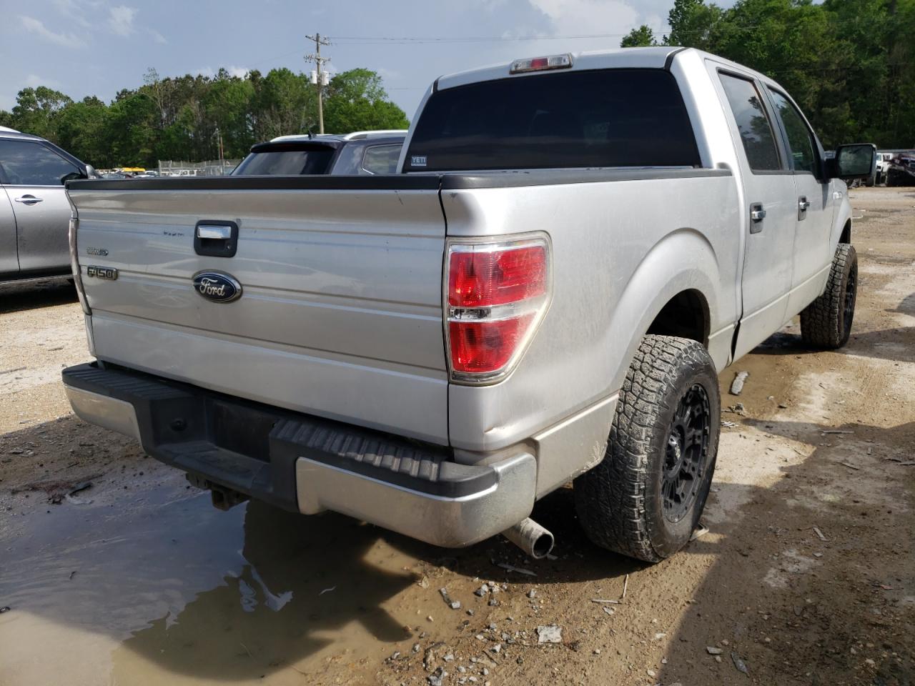 Photo 4 from auction – 2010 FORD F150 SUPER with VIN 1FTEW1C80AKE68666