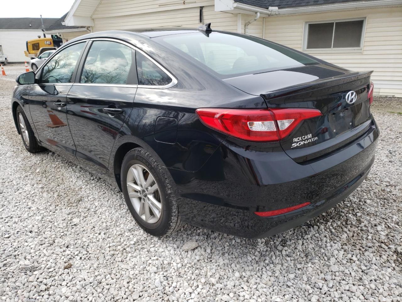 Photo 3 from auction – 2016 HYUNDAI SONATA SE with VIN 5NPE24AF1GH388606