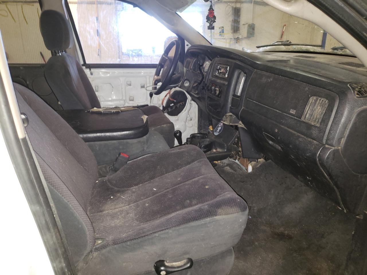 Photo 5 from auction – 2005 DODGE RAM 1500 S with VIN 1D7HU18N05S300202