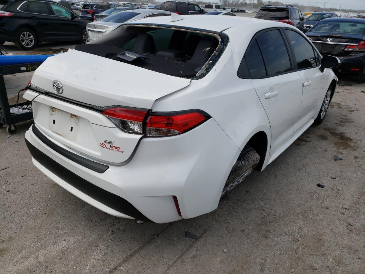 Photo 4 from auction – 2020 TOYOTA COROLLA LE with VIN 5YFEPRAE5LP048829
