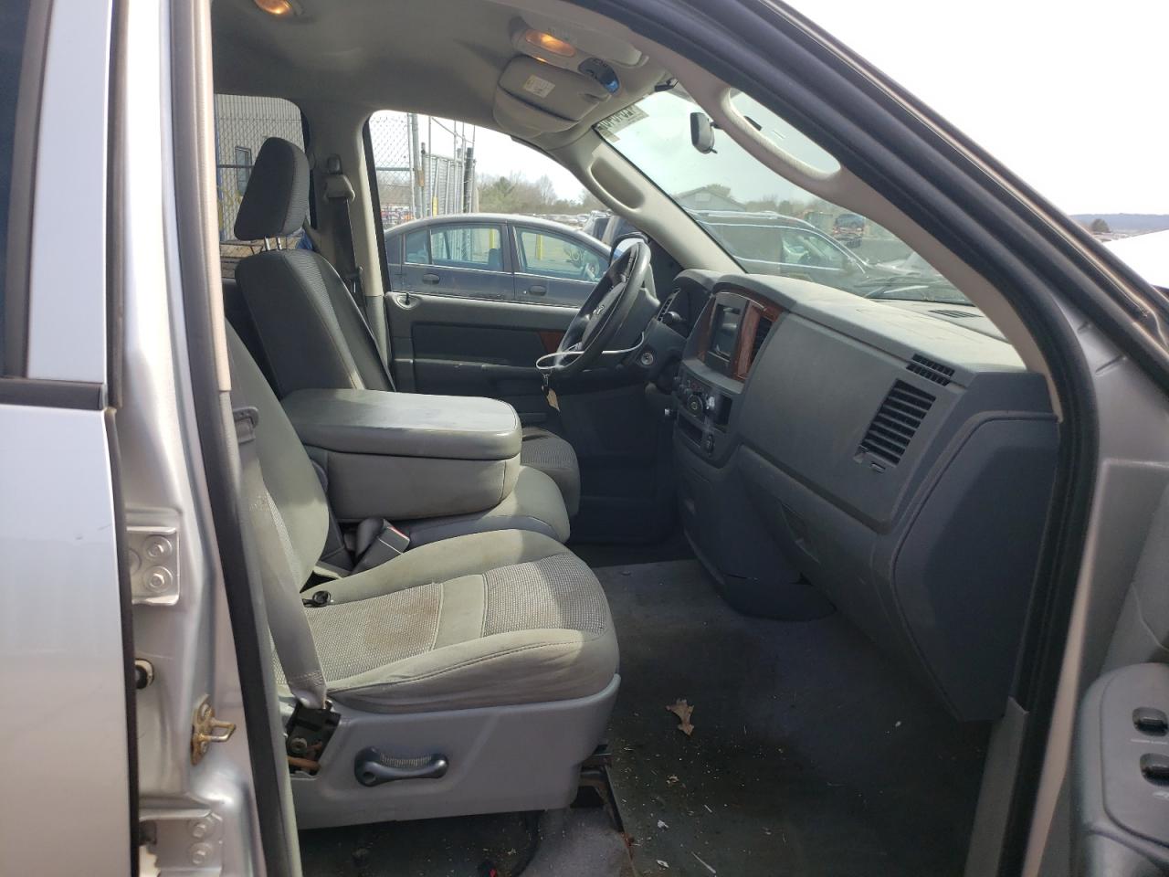 Photo 5 from auction – 2006 DODGE RAM 1500 S with VIN 1D7HU18236S661981