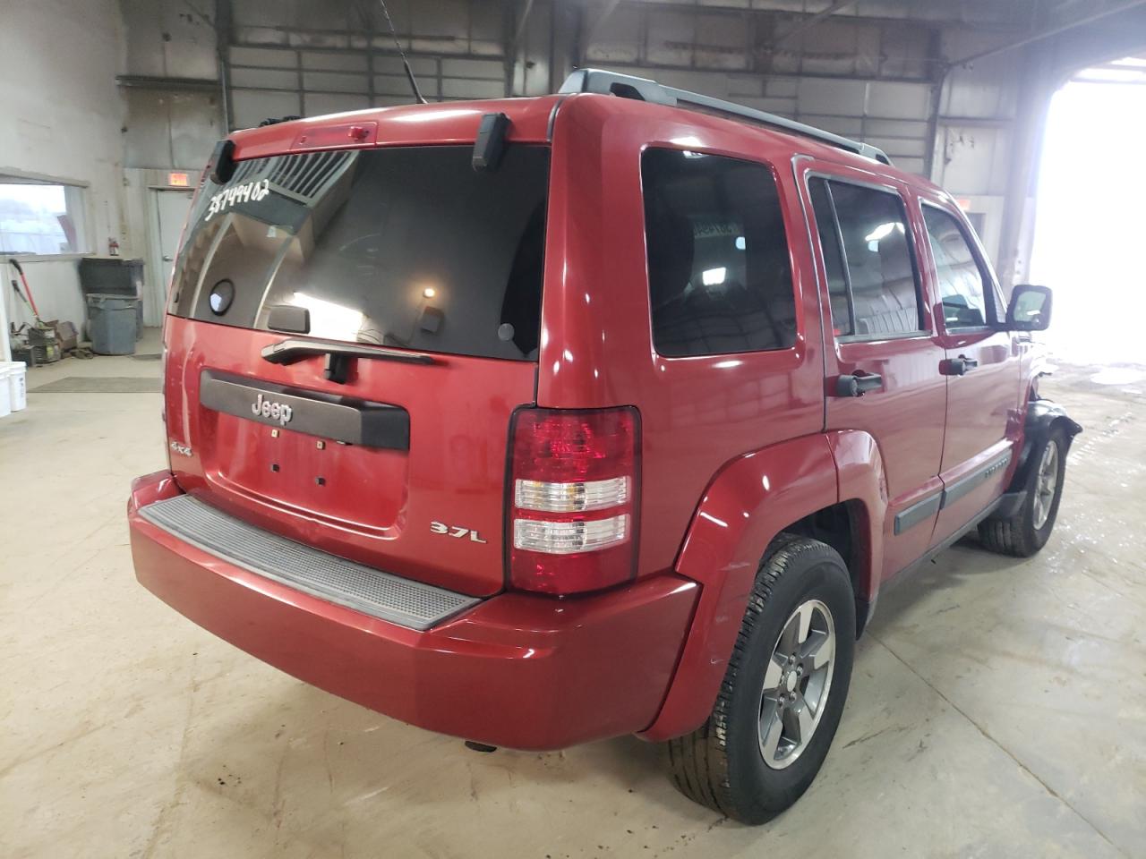 Photo 4 from auction – 2008 JEEP LIBERTY SP with VIN 1J8GN28K78W105993