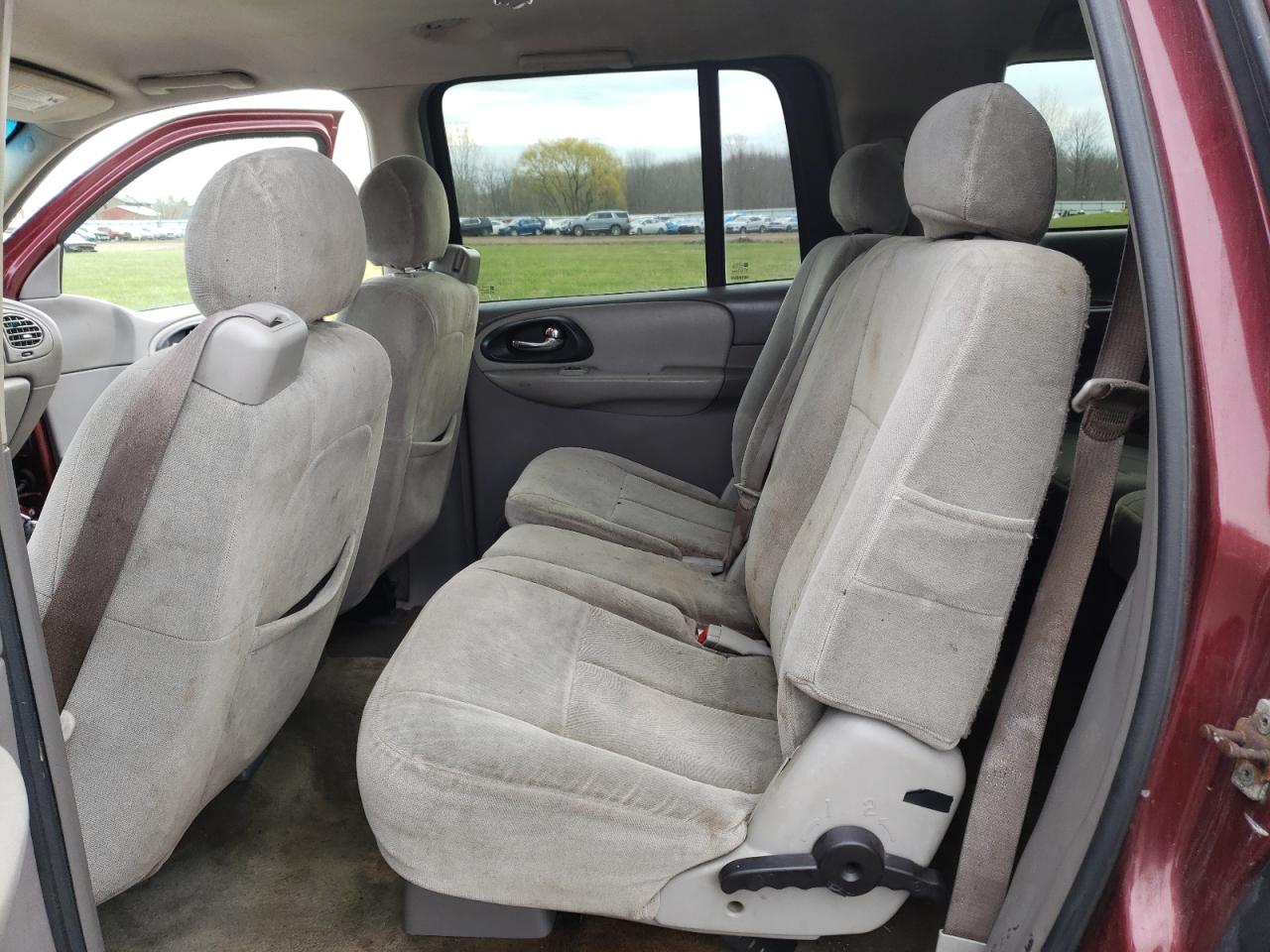 Photo 6 from auction – 2005 CHEVROLET TRAILBLAZE with VIN 1GNES16S156124241