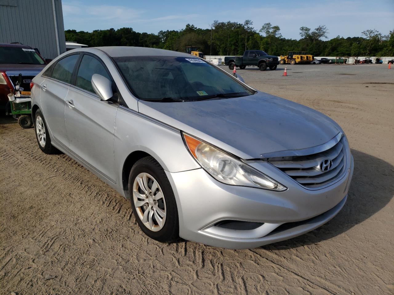 HYUNDAI SONATA GLS 2011 with VIN 5NPEB4AC9BH150405 - Photo from auction