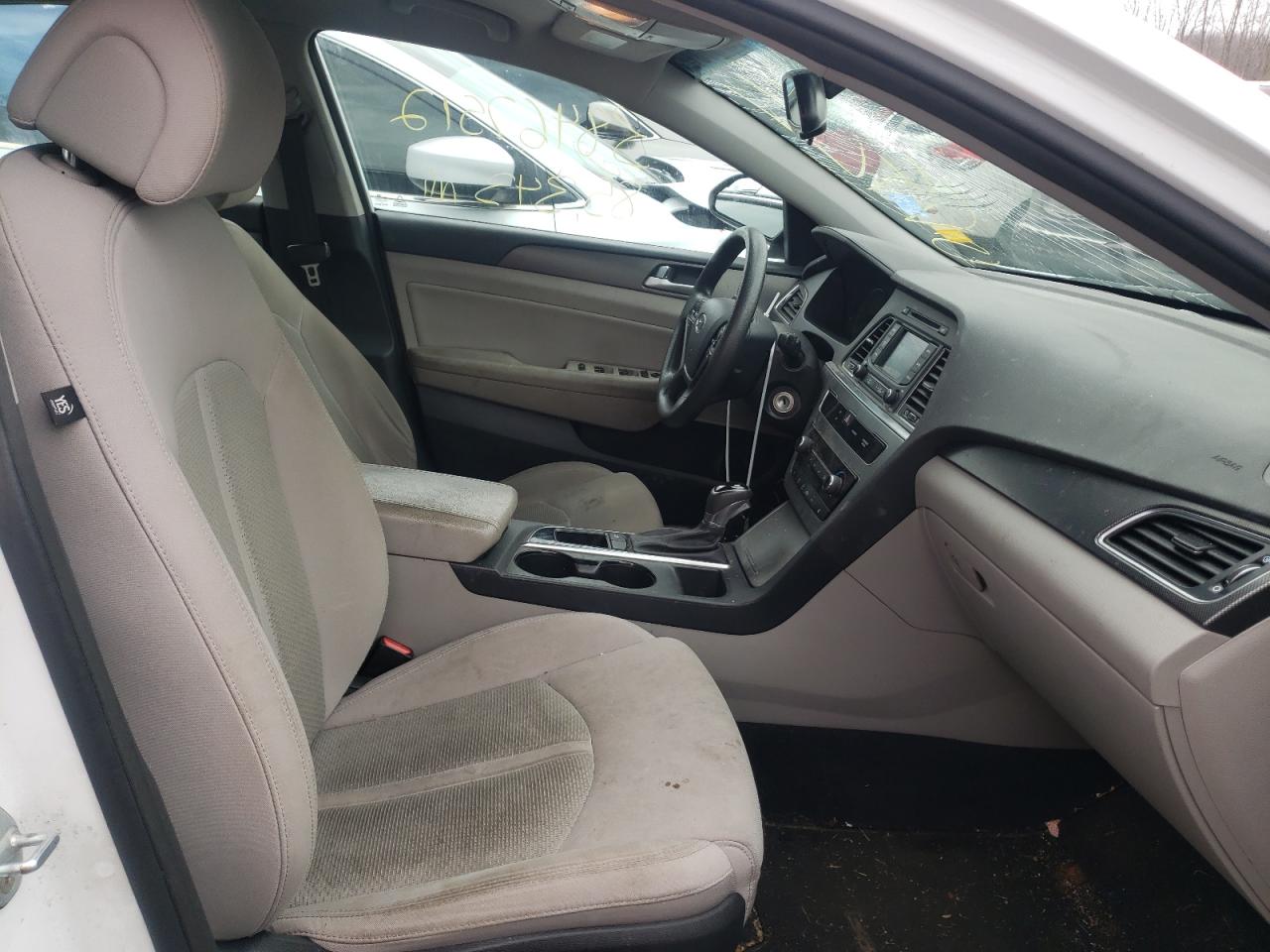 Photo 6 from auction – 2015 HYUNDAI SONATA SPO with VIN 5NPE34AF6FH095070